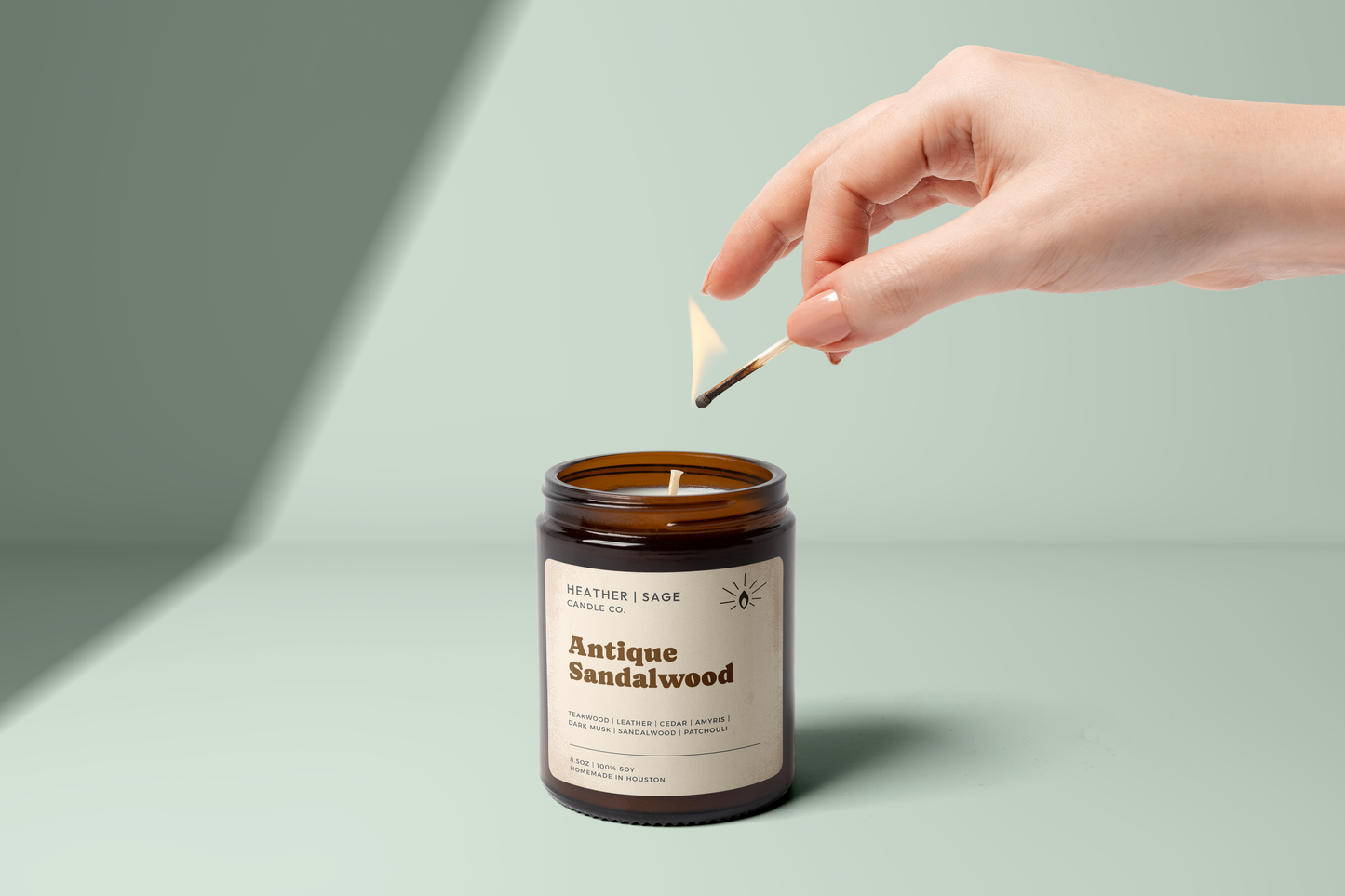 Antique Sandalwood Candle